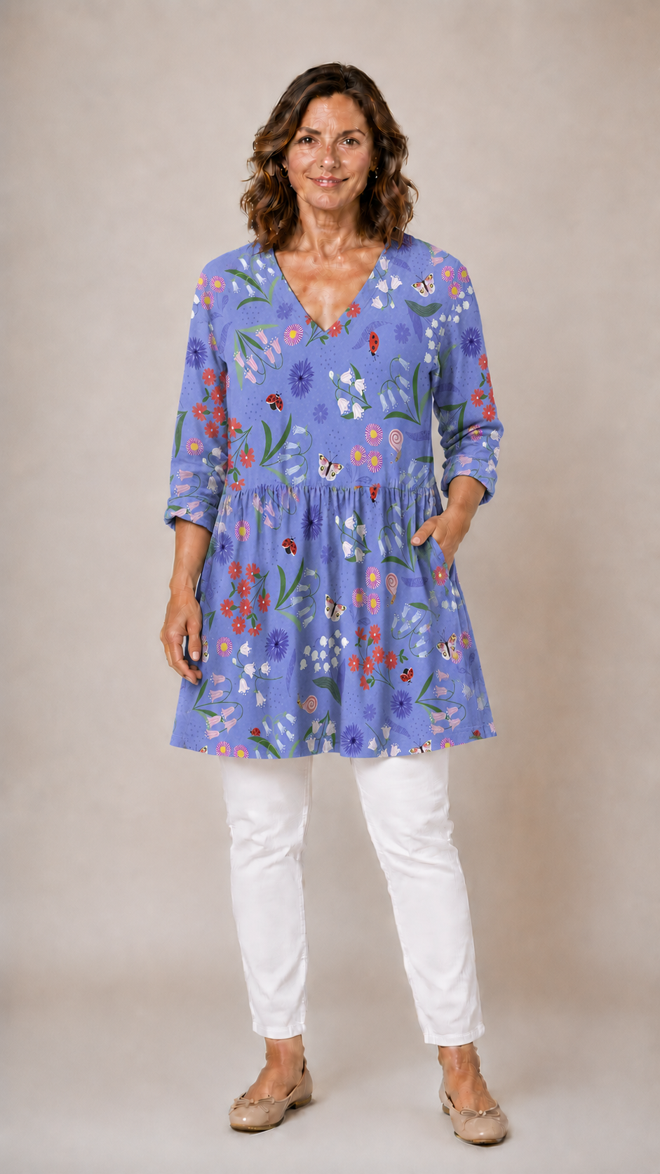 Josie | Long Blouse with V-Neck