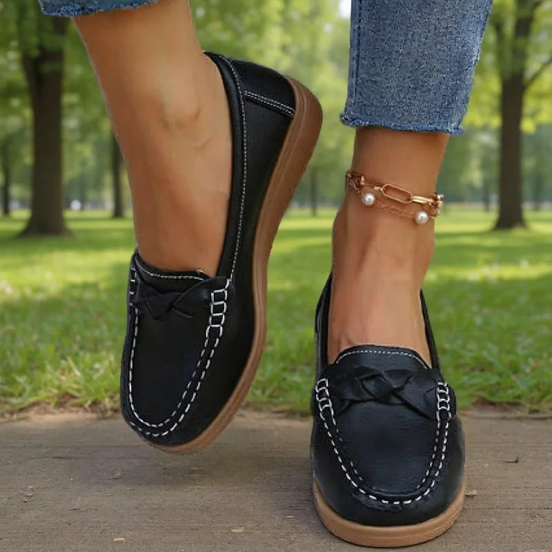 ARIELLA | ORTHOPEDIC WIDE-FIT SLIP-ON LOAFERS
