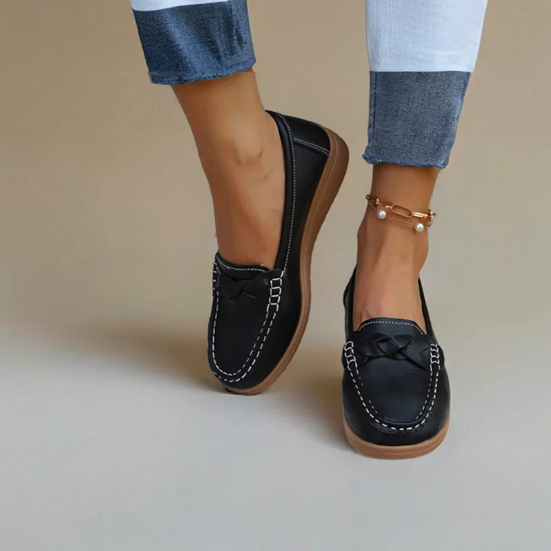 ARIELLA | ORTHOPEDIC WIDE-FIT SLIP-ON LOAFERS