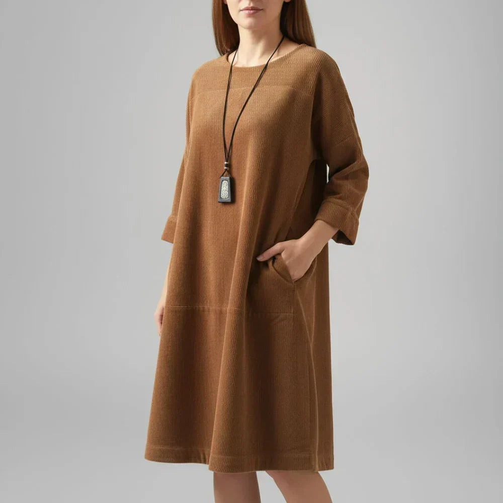 Amy™ | Relaxed Corduroy Midi Dress