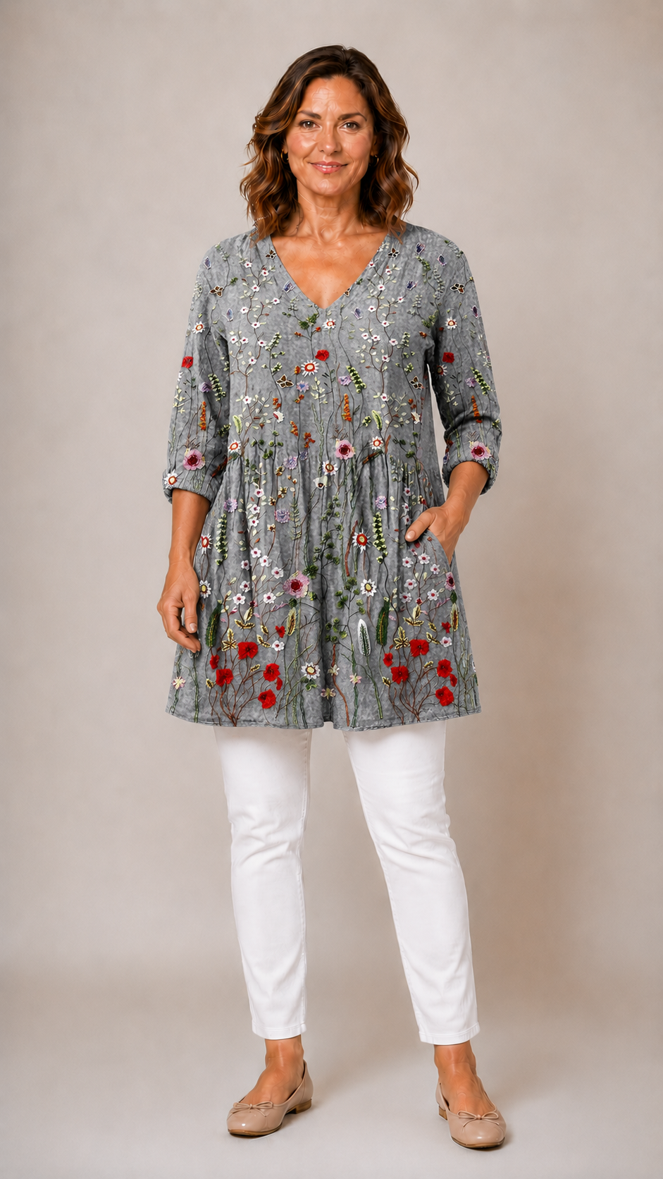 Audrey | Long Blouse with V-Neck
