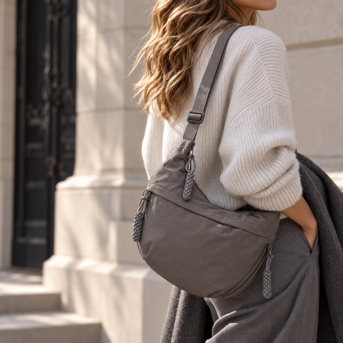 Luna | Crescent Shoulder Bag