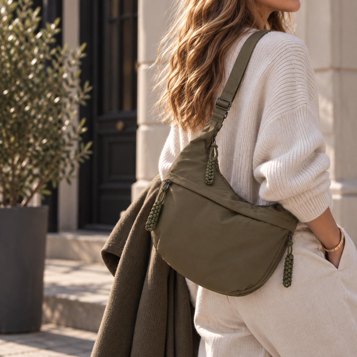 Luna | Crescent Shoulder Bag